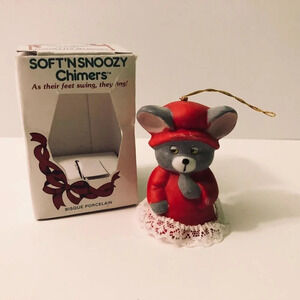 Vtg Soft N Snoozy Chimers  Mouse Bisque Porcelain Bell Ornament Taiwan